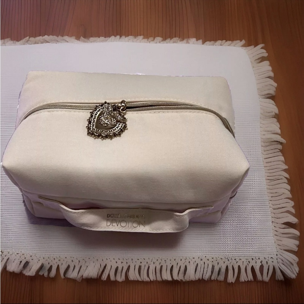Dolce & Gabbana Devotion Pouch - Picture 2 of 5